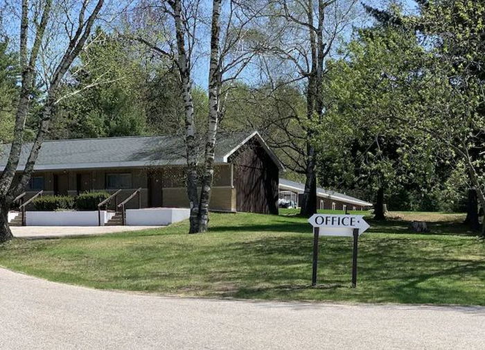 Tri-Terrace Motel - From Website (newer photo)